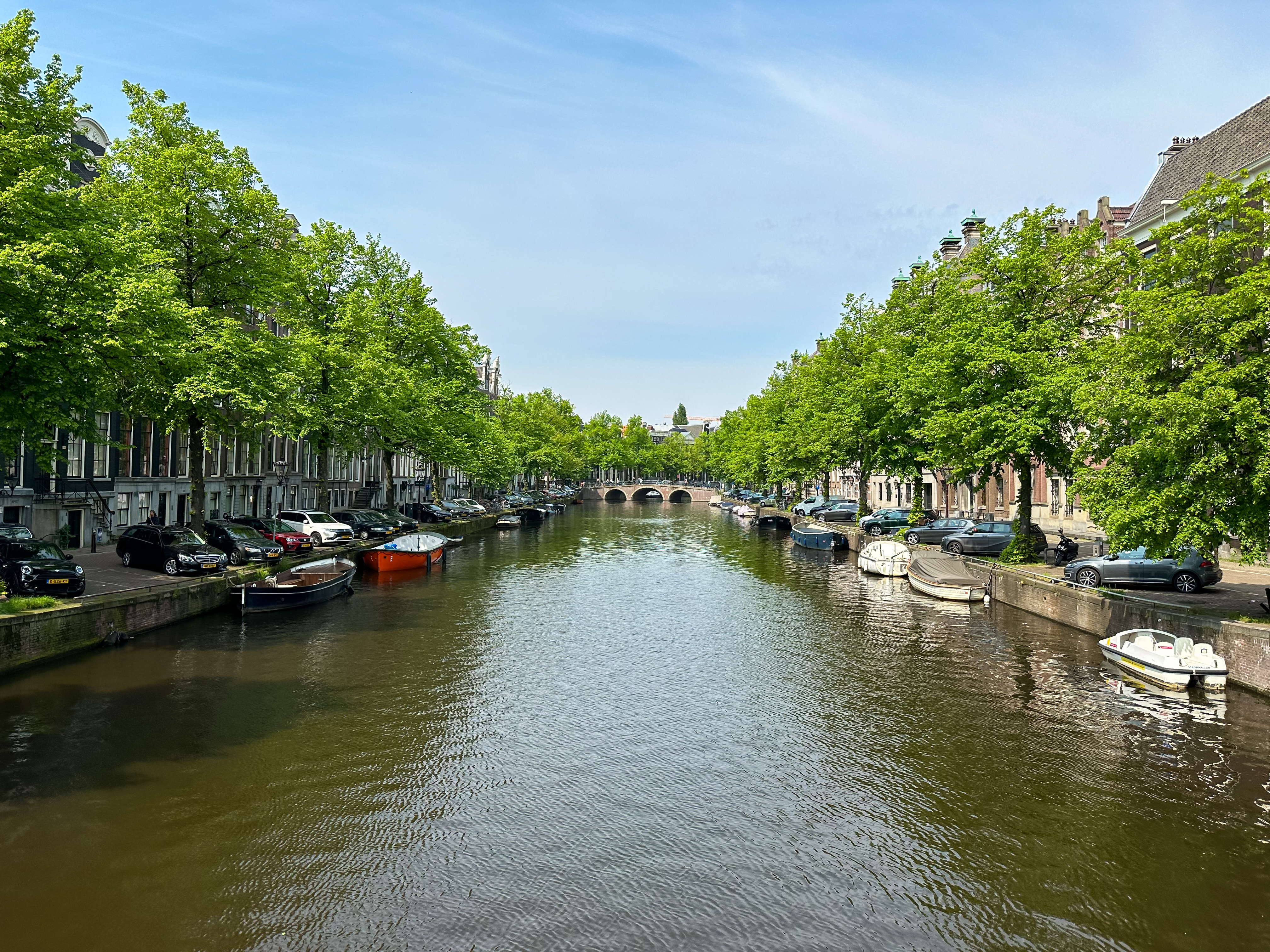 Canal en Ámsterdam