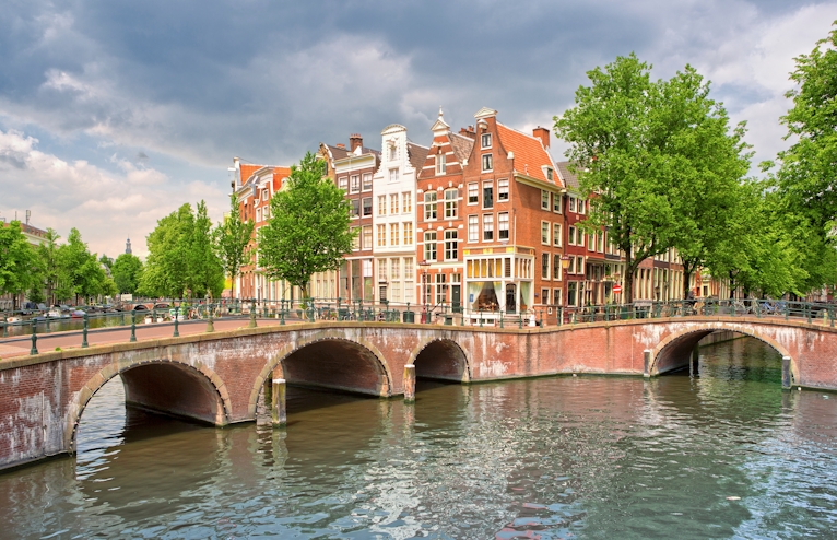 Puentes de Ámsterdam