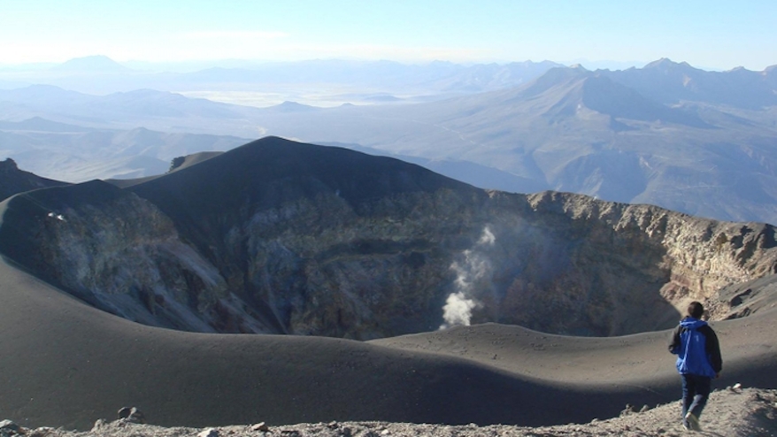 Crater Volcan Misti