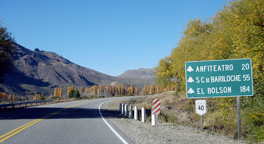 El Bolsón y Lago Puelo: Tours, Precios y Horarios Nomades
