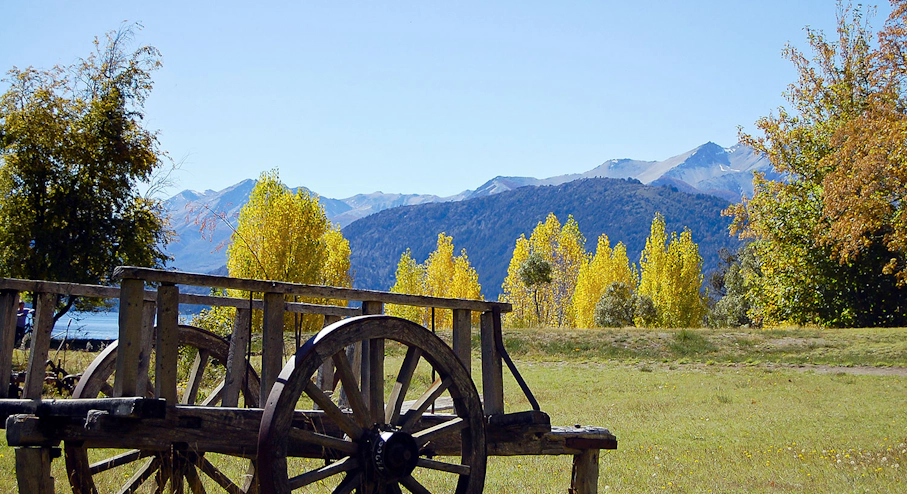 El Bolsón y Lago Puelo - Main Image