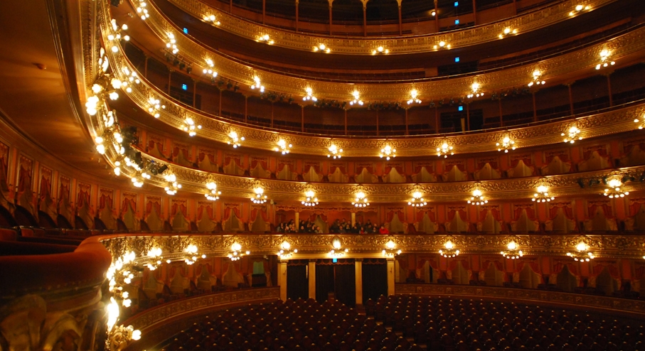 Entrada sala principal Teatro Colón