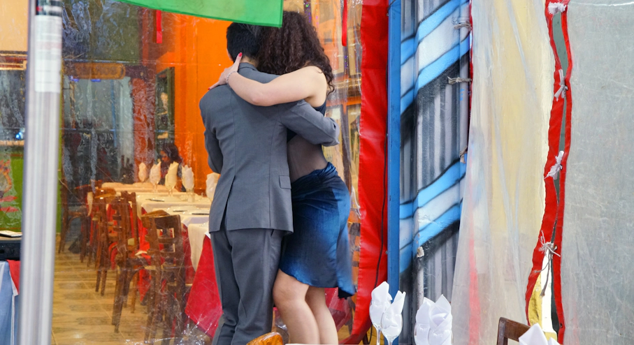 Free Tour La Boca en Buenos Aires Personas bailando