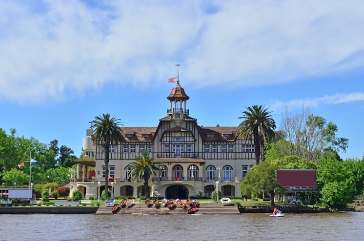 Club de Regatas La Marina