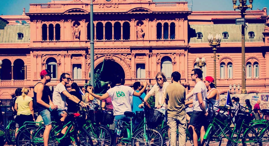 Palacio de Gobierno en bicicleta Buenos Aires
