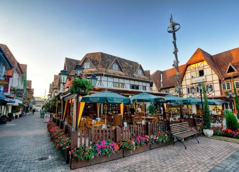 Excursión a Blumenau y Pomerode