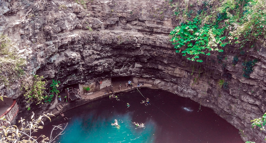 Cenote en México