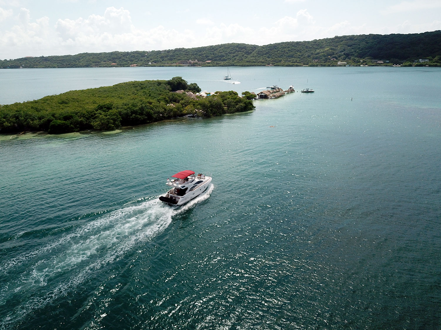 Navegación a isla Cholón