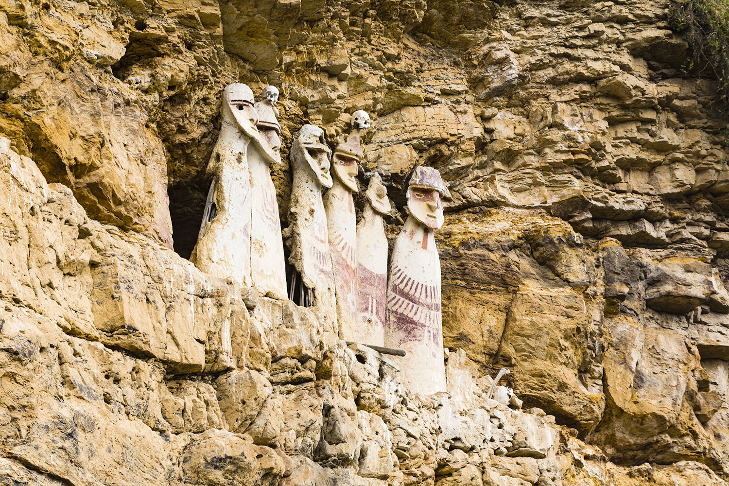 Sarcófagos de Karajía