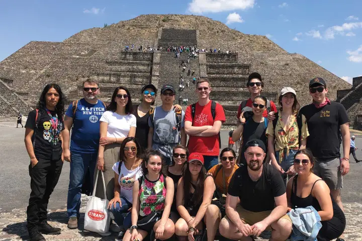 Gente en Teotihuacan