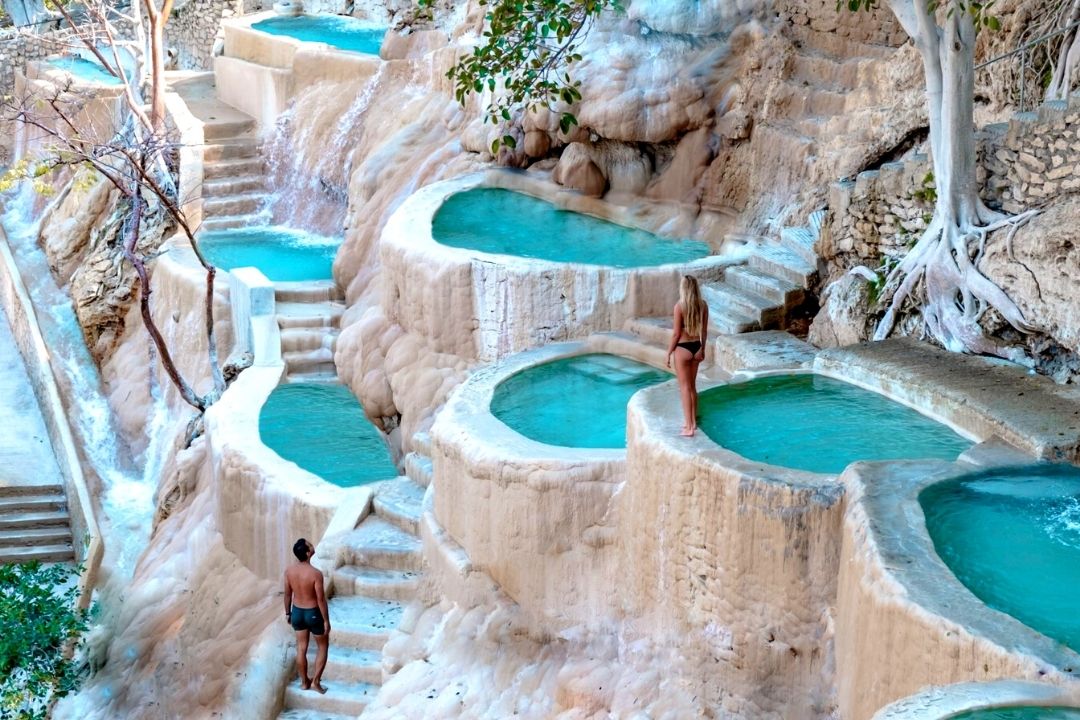 Fuentes en Grutas de Tolantongo