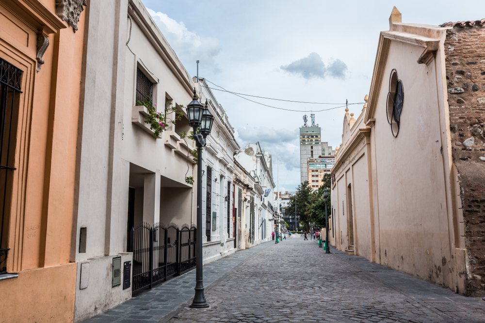Escultura Plaza Cordoba Argentina