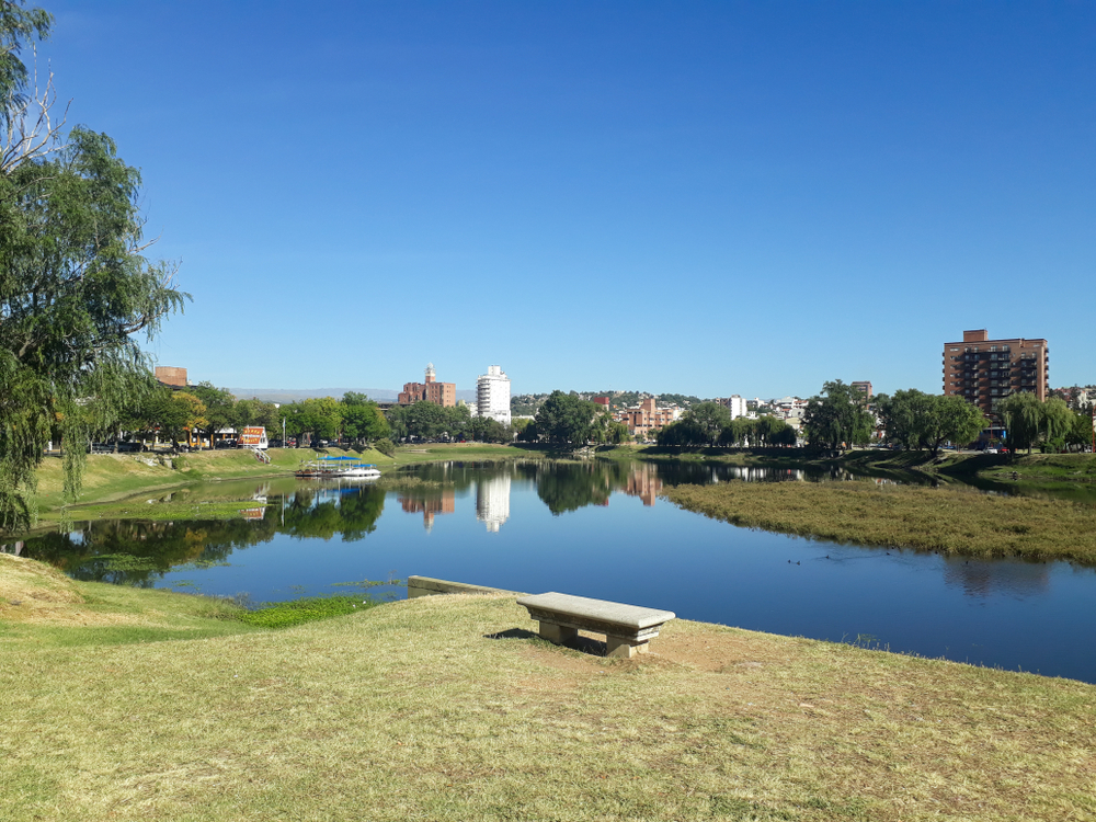 Parque con Vista al lago y ciudad, Villa Carlos Paz