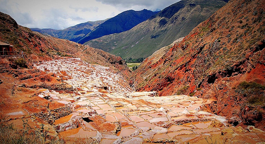 Plan Perfecto Imperdibles de 4 días en Cusco & Machu Picchu Minas de sal de Maras en Valle Sagrado