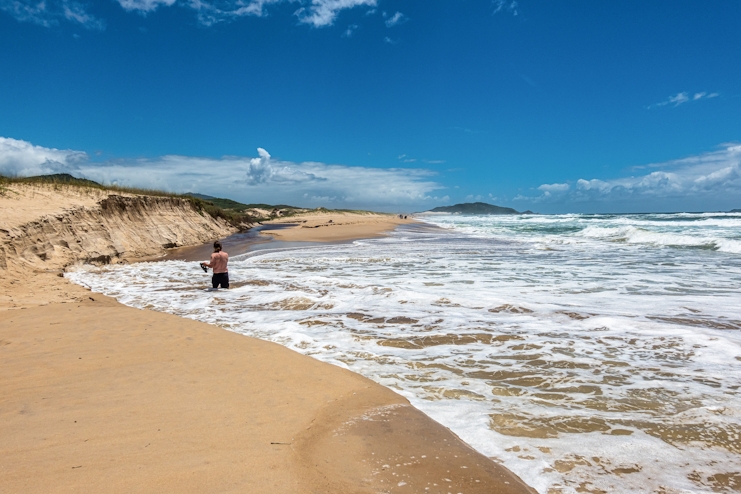 Hombre en la playa