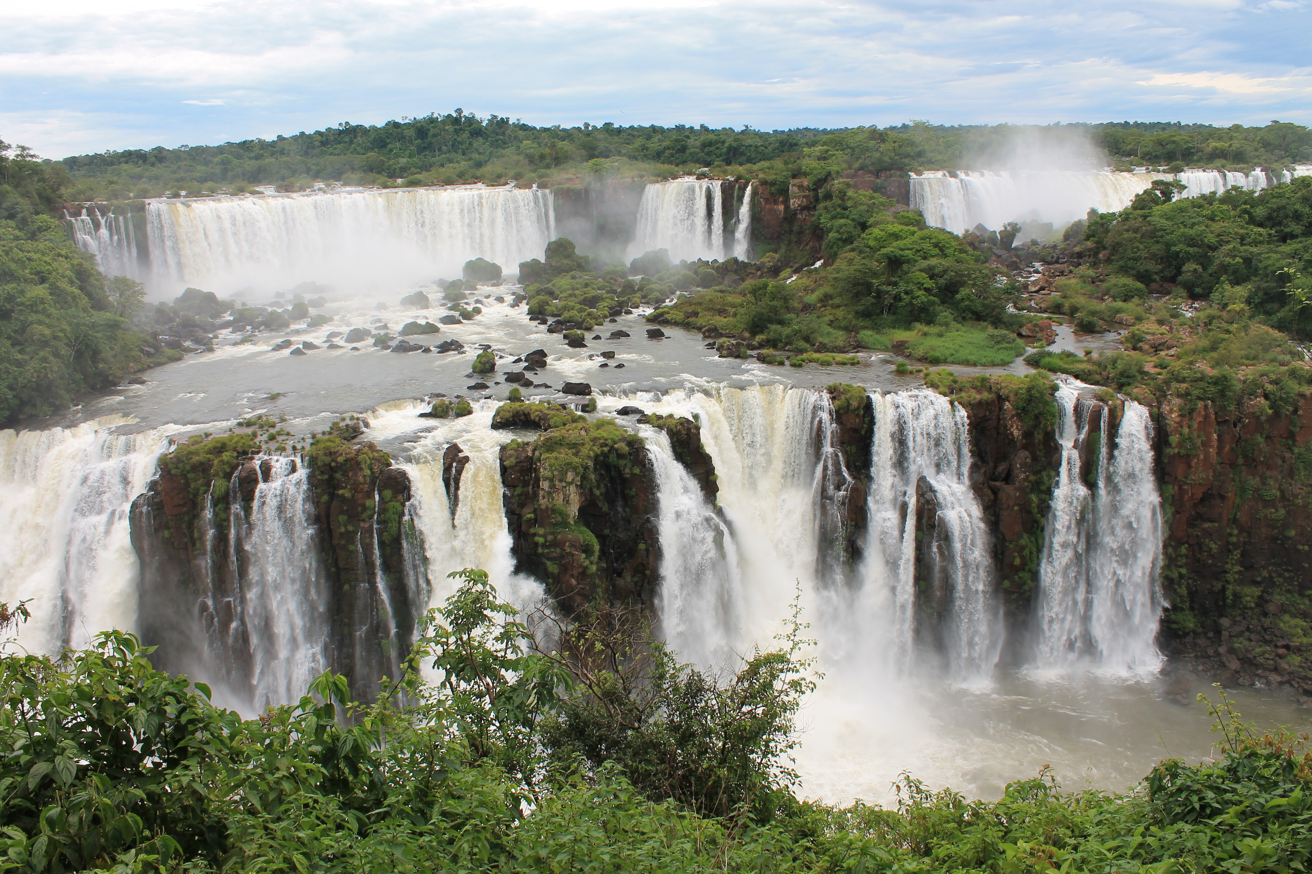 Saltos de agua del río Iguazú