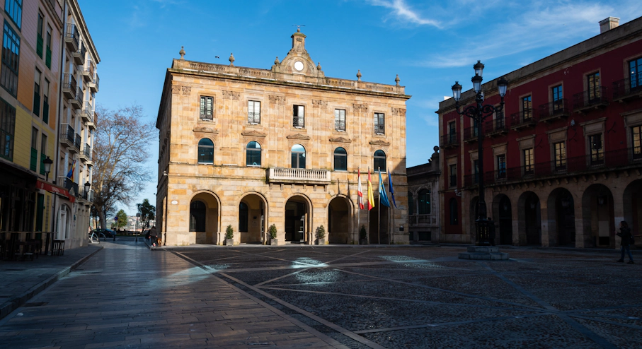 Imagen Free Tour Gijón Imprescindible en Gijón Plaza Mayor de Gijón