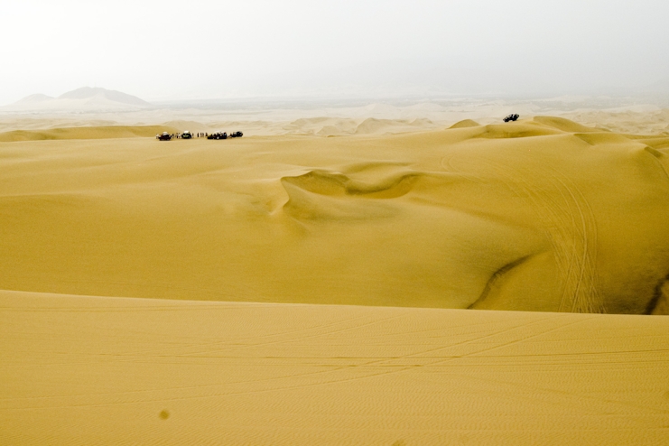 Dunas en desierto de Ica