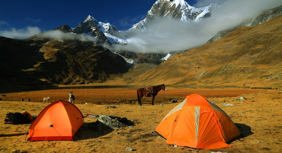 Foto Trekking Cordillera Huayhuash (10 días) en Huaraz Campamento en Trekking Cordillera Huayhuash