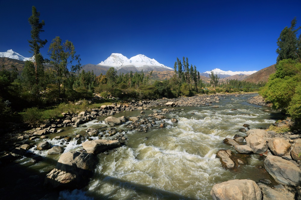 Río en Ascenso Huascaran Sur