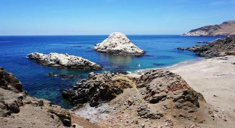 Panorámica playa cercana a Iquique