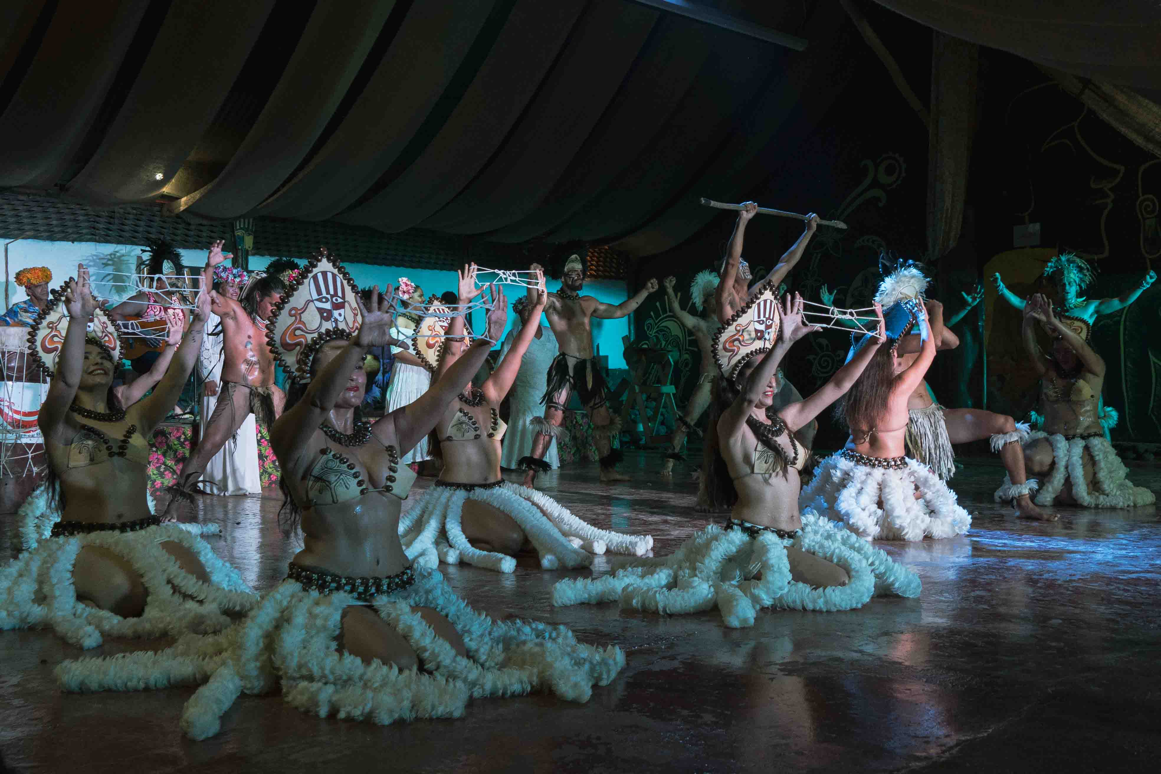 Show folclórico Ballet Kari Kari