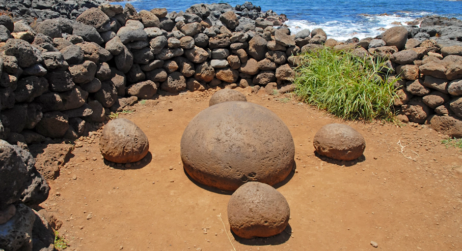 Ahu Te Pito Kura Piedra en Ahu Te Pito Kura