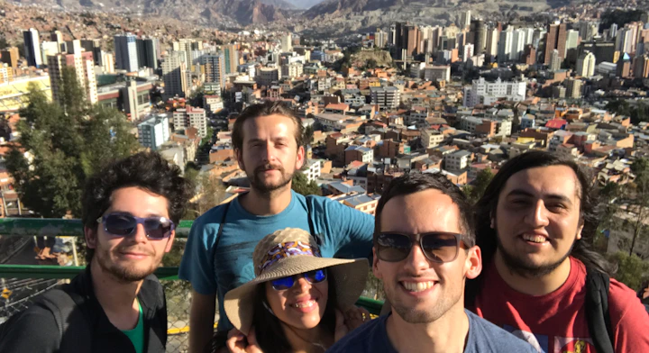 Turistas Nomades en el city tour de La Paz