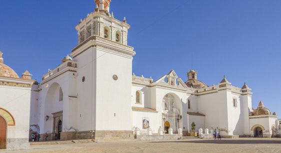 Basílica de Nuestra Señora de Copacabana en Bolivia
