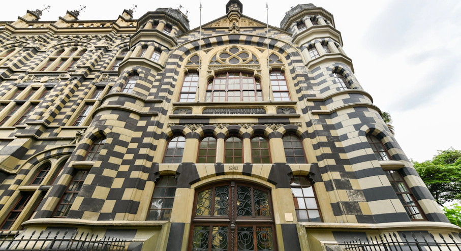 Imagen Free Tour por el Centro de Medellín en Medellín Palacio de la Cultura