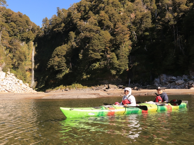 Kayak en Lago Conguillío