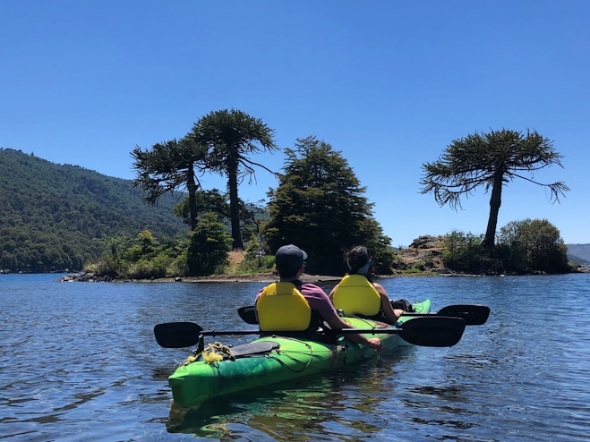 Kayak en Laguna Icalma