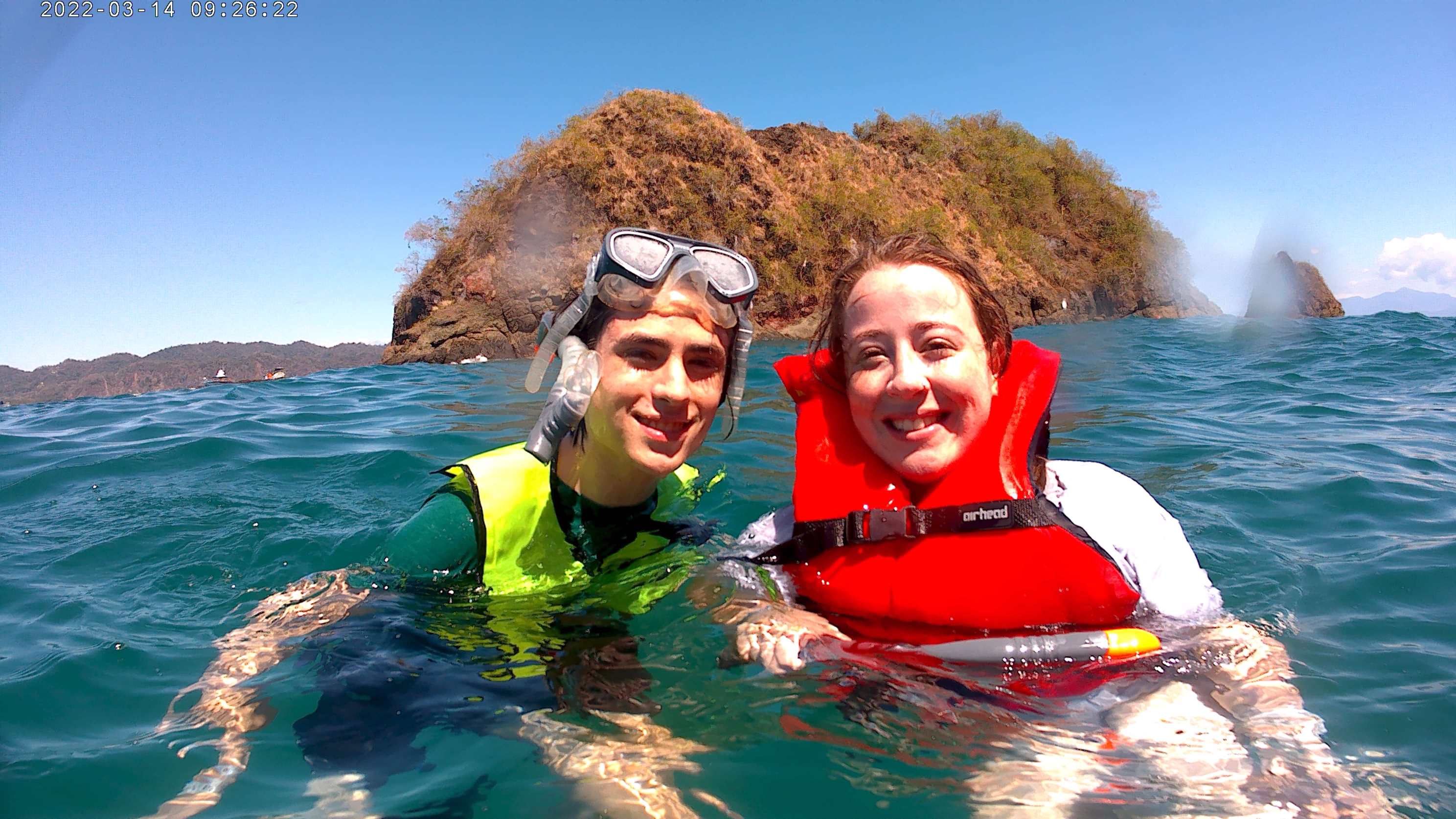 personas Isla Tortuga