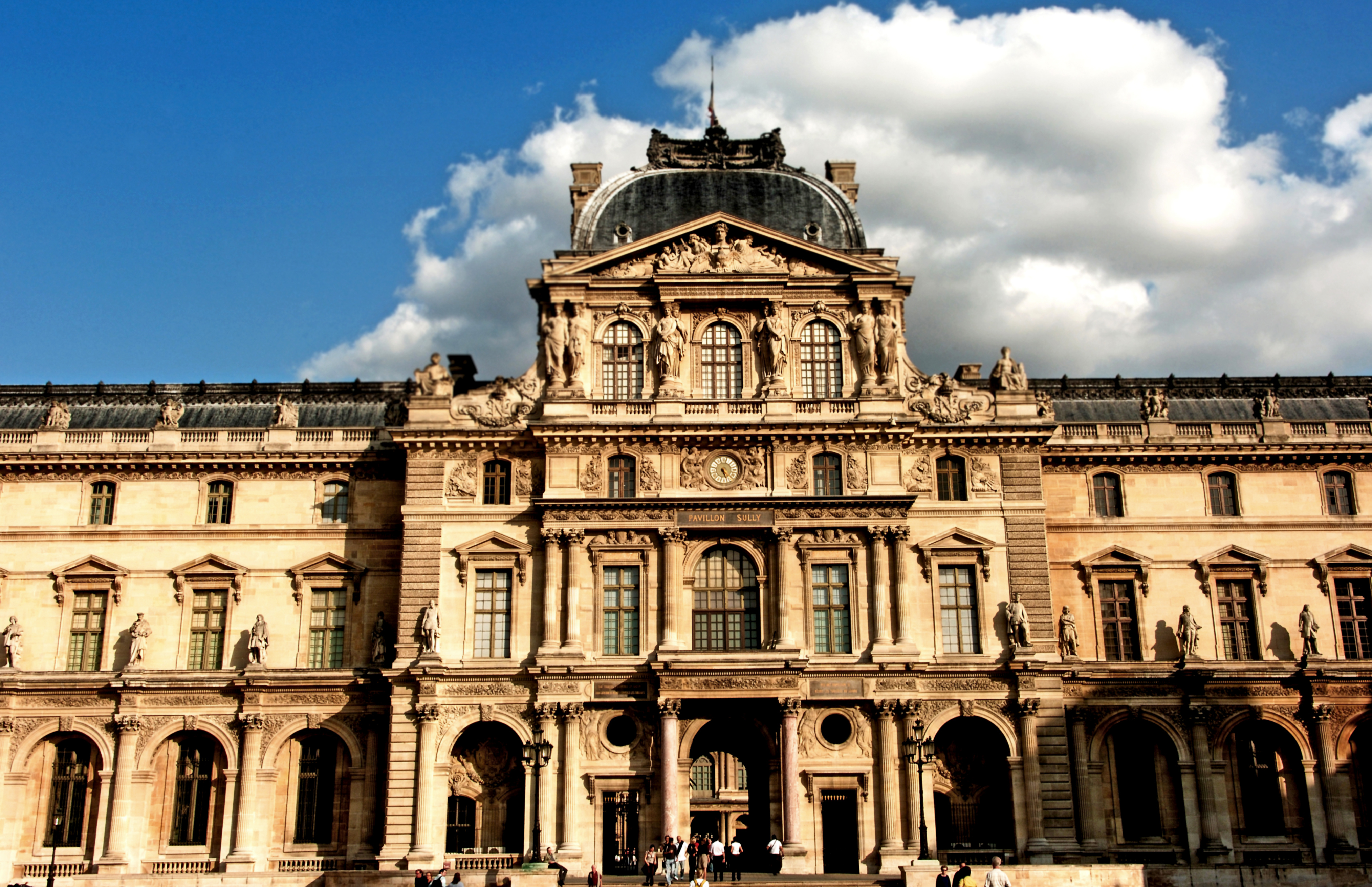 Museo del Louvre