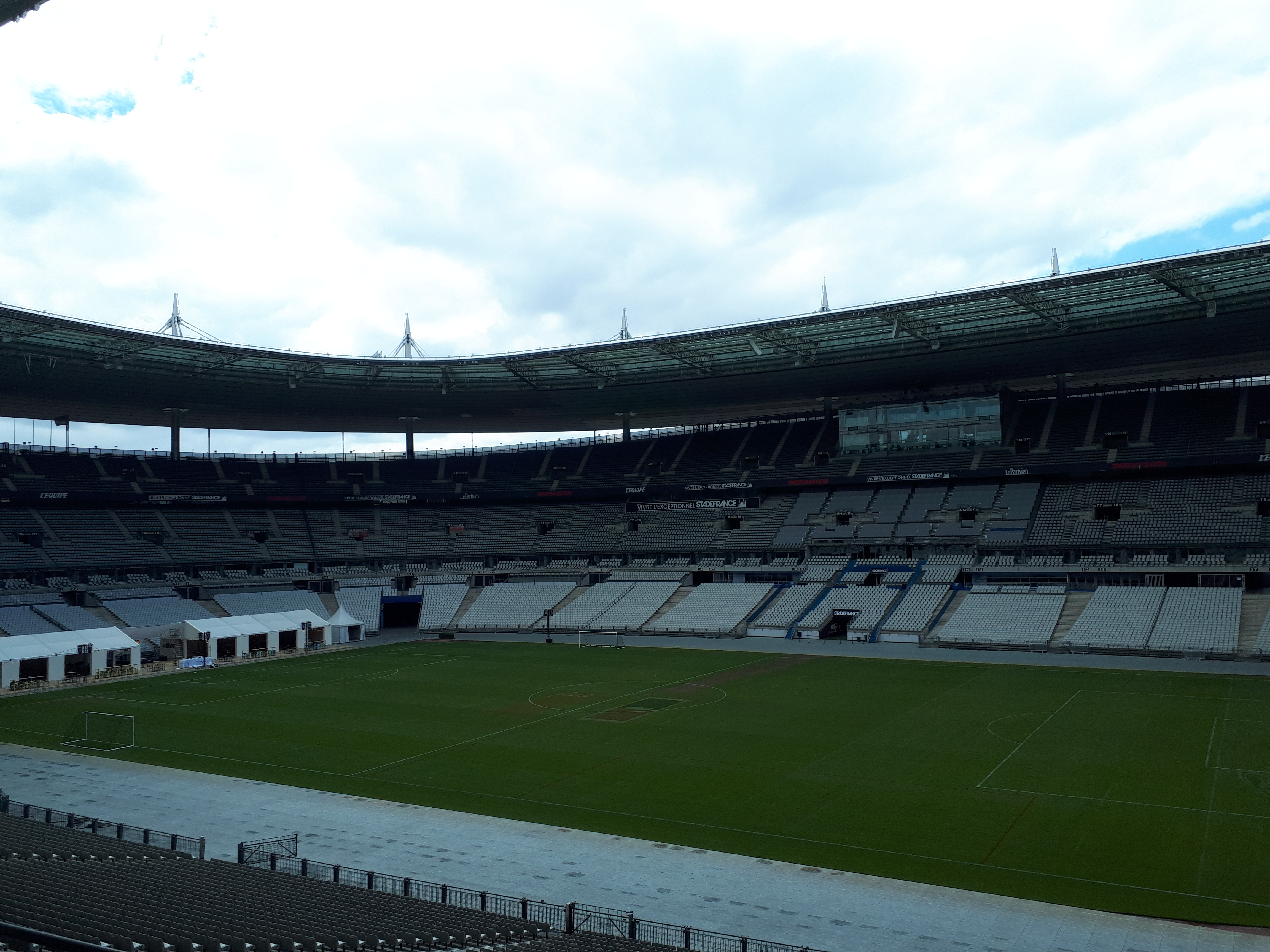 Cancha del Estadio de Francia