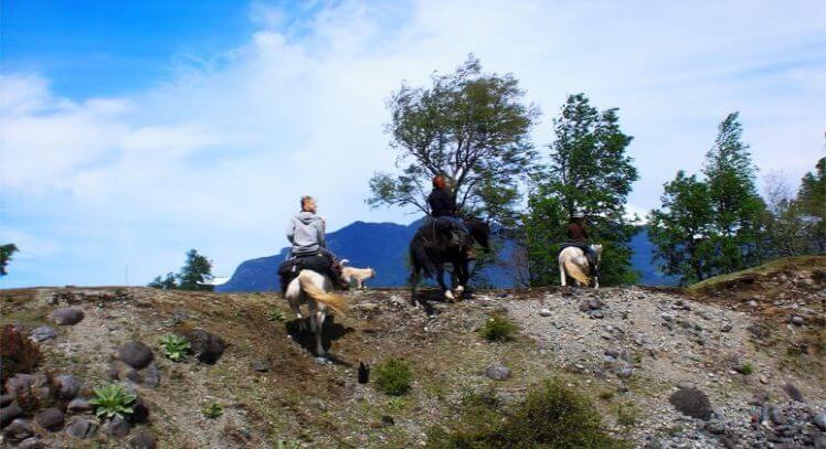 Cabalgata en Pucón