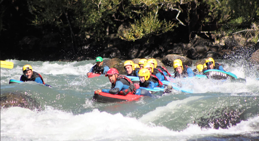 Bajando en hidrospeed por rio Trancura