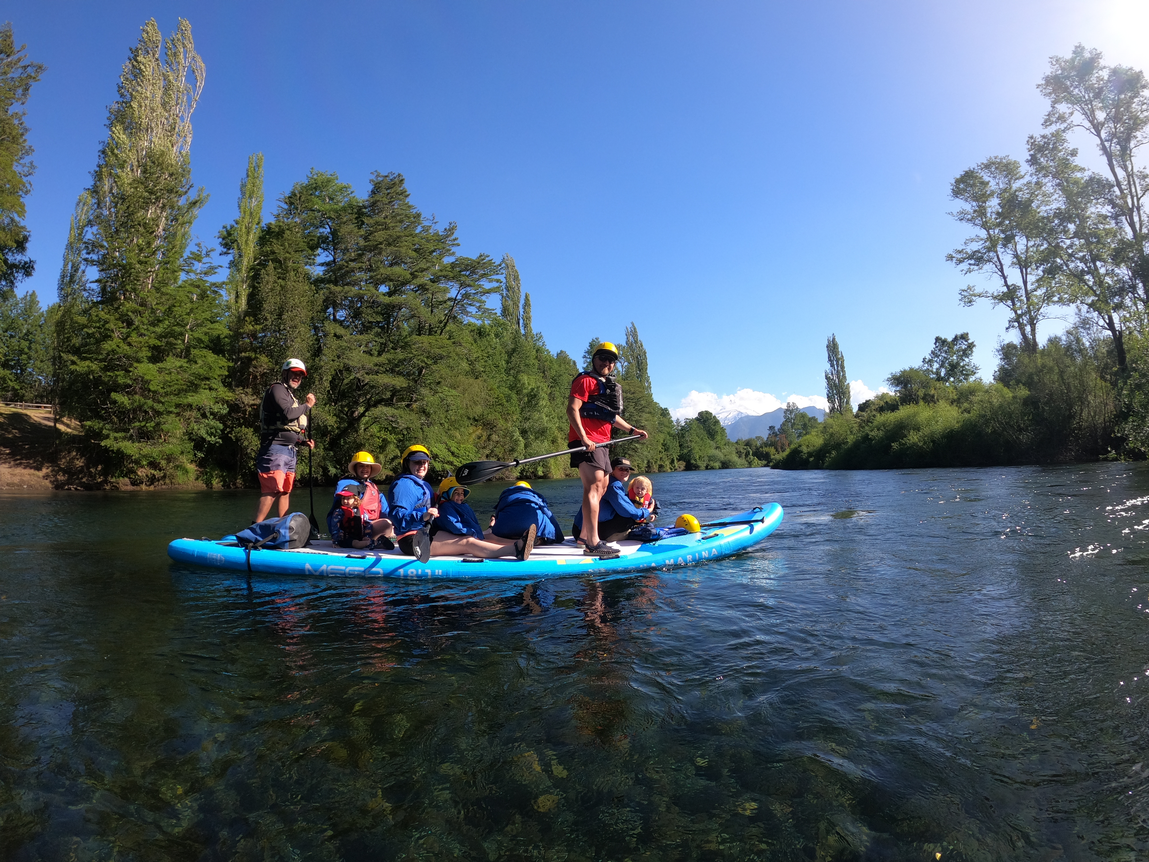 Grupo Stand Up Paddle Río Liucura