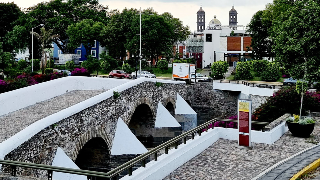 Puente en Puebla