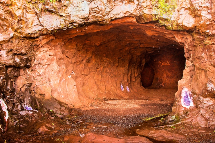 Cueva de entrada minas de Wanda