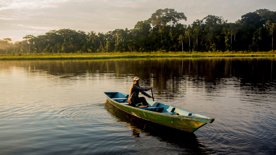 Bote en el Amazonas