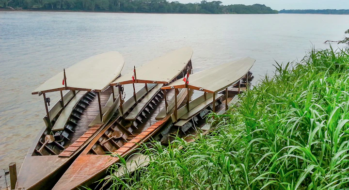 Full Day Lago Sandoval vacaciones