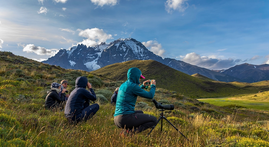 Personas tomando fotografías en Patagonia