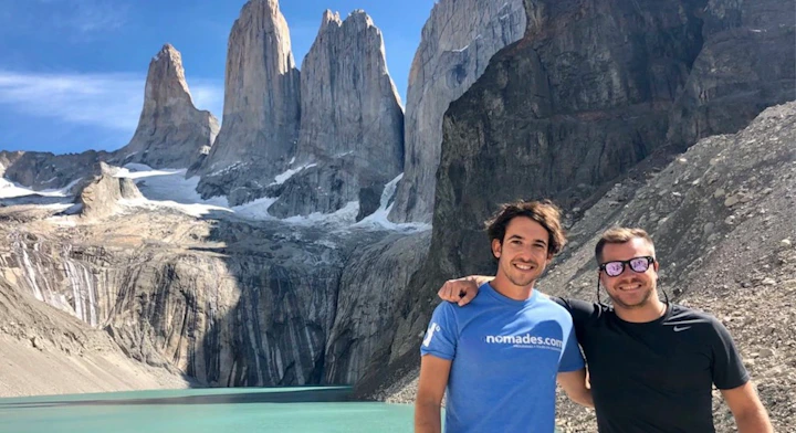 Turistas Nomades Base Torres