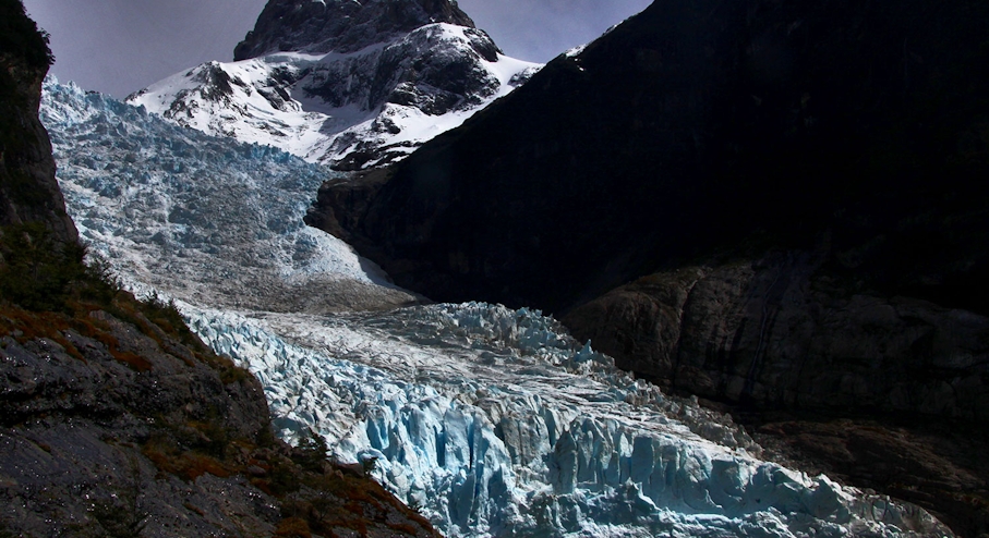 Glaciar Serrano