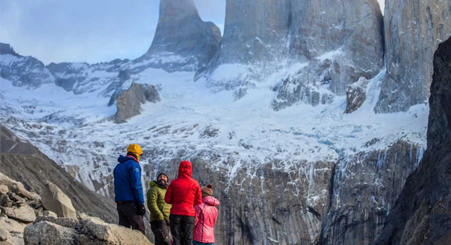 Foto Circuito W Invernal (6 días) en Puerto Natales & Torres del Paine Lago Grey Invernal