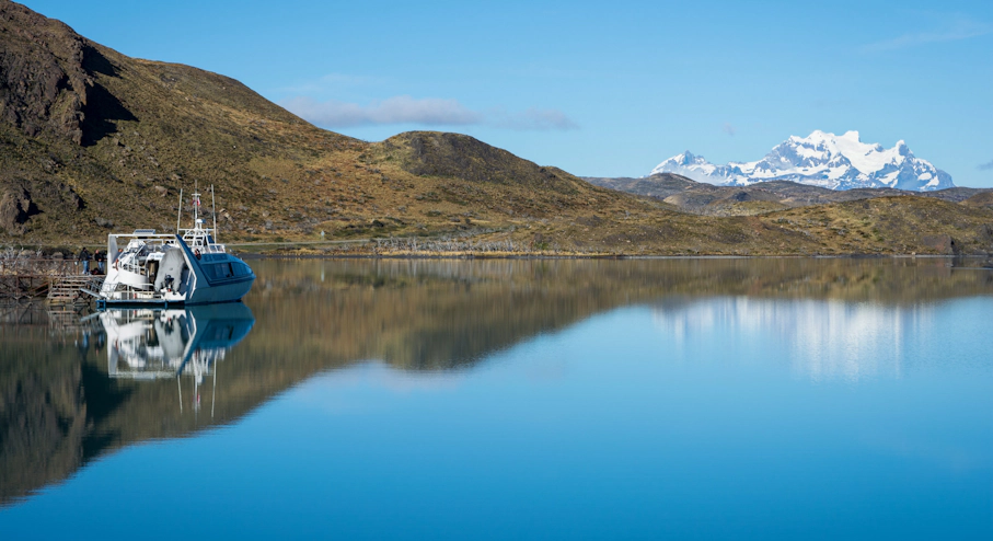 Foto Circuito W EcoCamp Express (5 días) en Puerto Natales & Torres del Paine Lago Grey