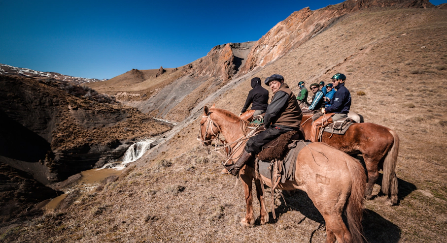 Foto Multisport Torres del Paine (4 días) en Puerto Natales & Torres del Paine Cabalgata glaciar Tyndall