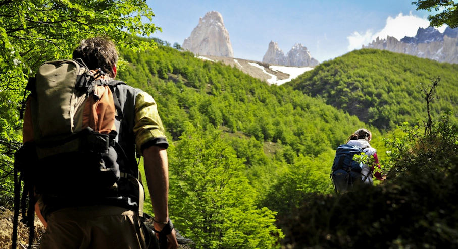 Circuito W Low Cost Trekking hacia la base de las Torres del Paine