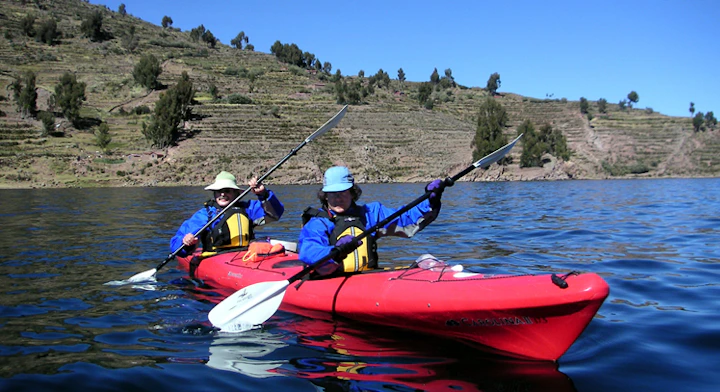 Kayak hacia Taquile